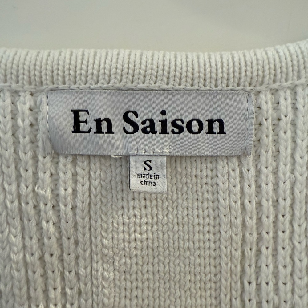 En Saison Women's Knit Sweater Front Puff Short Sleeve Eyelet Blouse Small - Picture 5 of 6
